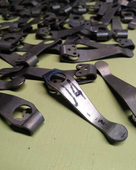 Titanium Alloy Knife Holder Pocket — view 2