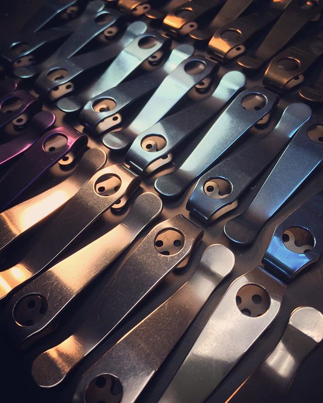 Titanium Alloy Knife Holder Pocket — view 4
