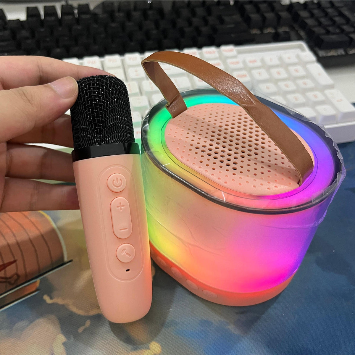 K52 Wireless Microphone Audio Integrated Karaoke Speaker — view 7